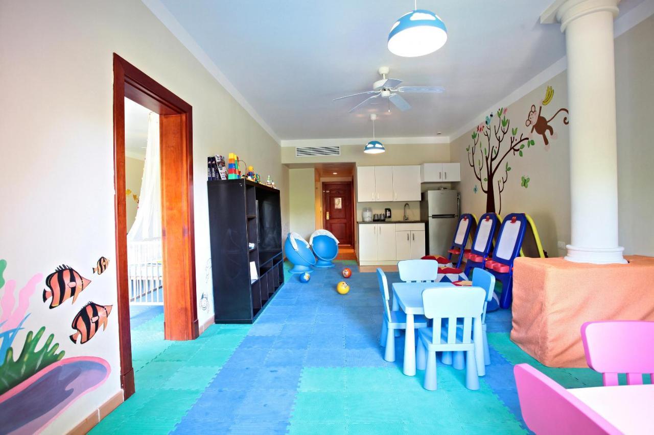 Bahia Principe Grand Punta Cana Exterior foto A nursery in a hotel